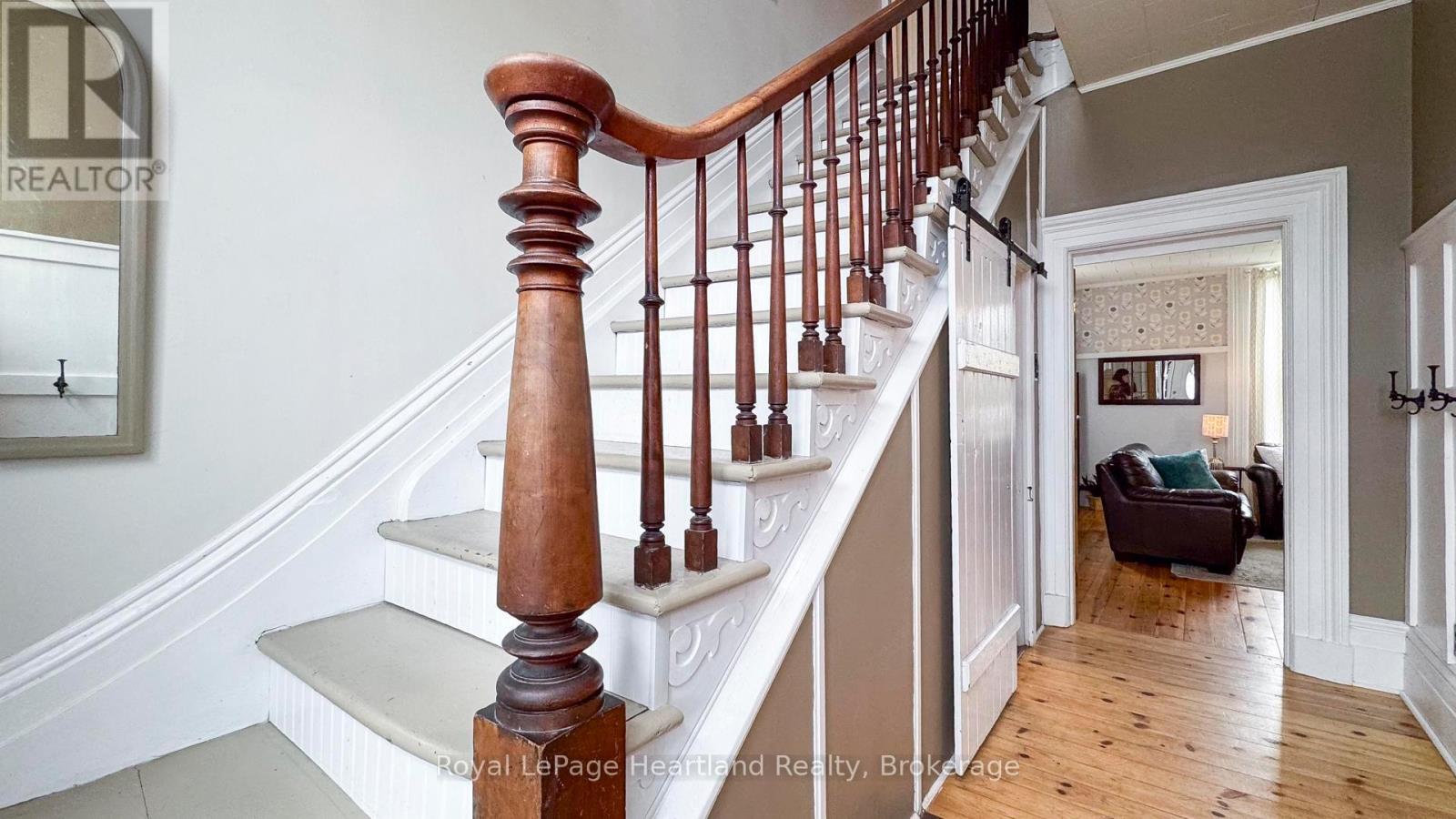 142 Maple Street, Central Huron, Ontario  N0M 1L0 - Photo 4 - X12080798