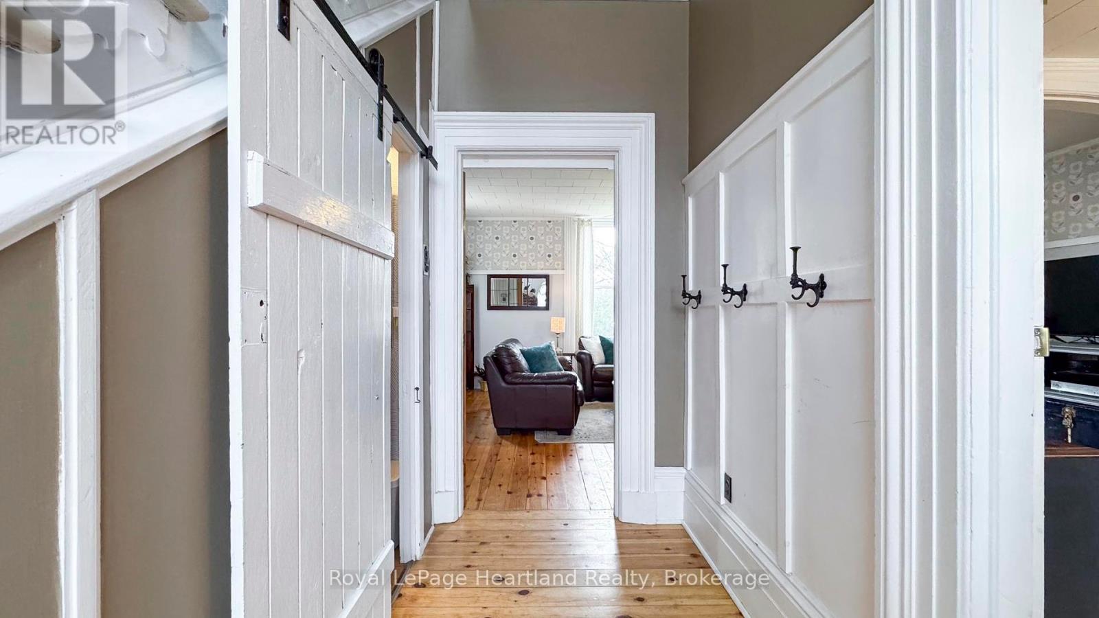 142 Maple Street, Central Huron, Ontario  N0M 1L0 - Photo 5 - X12080798