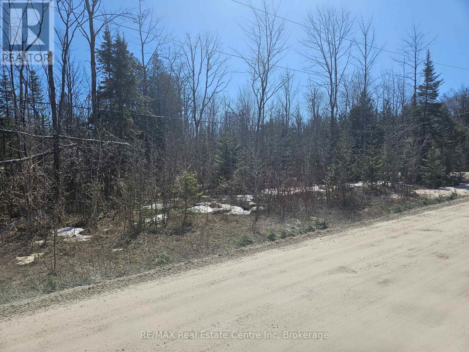 35 Hardwick Cove Road W, Northern Bruce Peninsula, Ontario  N0H 1W0 - Photo 7 - X12082843