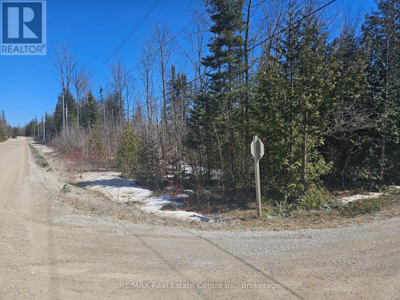 35 Hardwick Cove Road W, Northern Bruce Peninsula, Ontario  N0H 1W0 - Photo 9 - X12082843