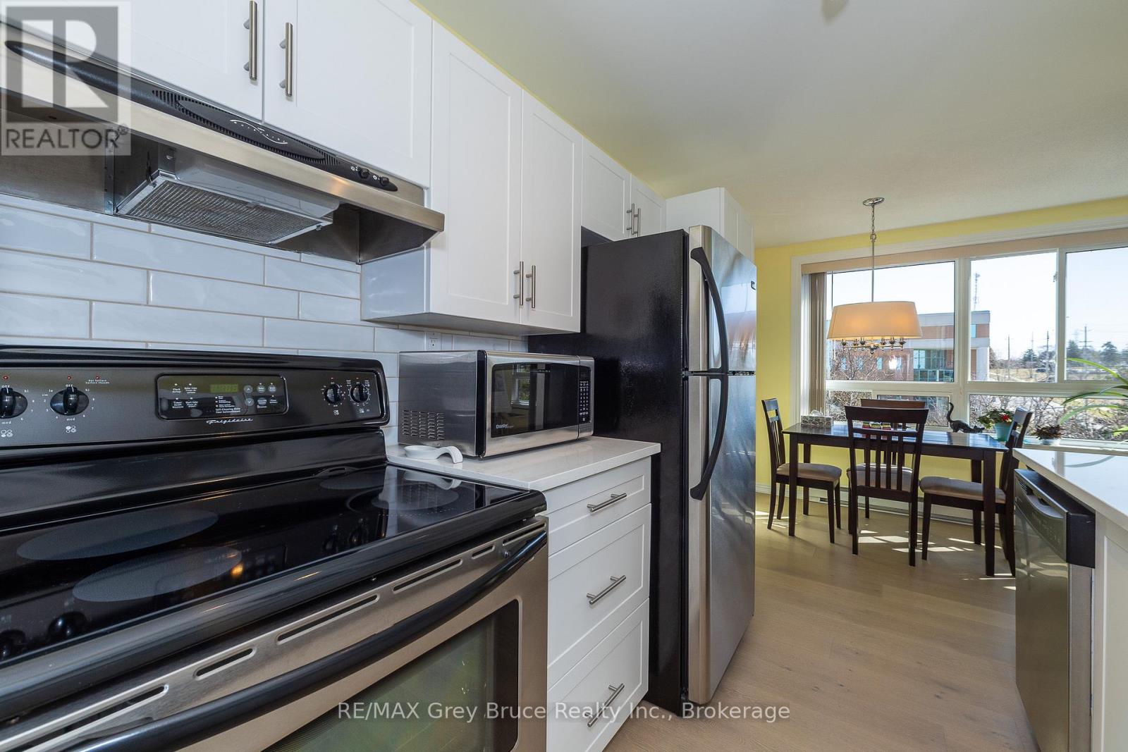 502 - 850 6th Street E, Owen Sound, Ontario  N4K 6T7 - Photo 13 - X12082844