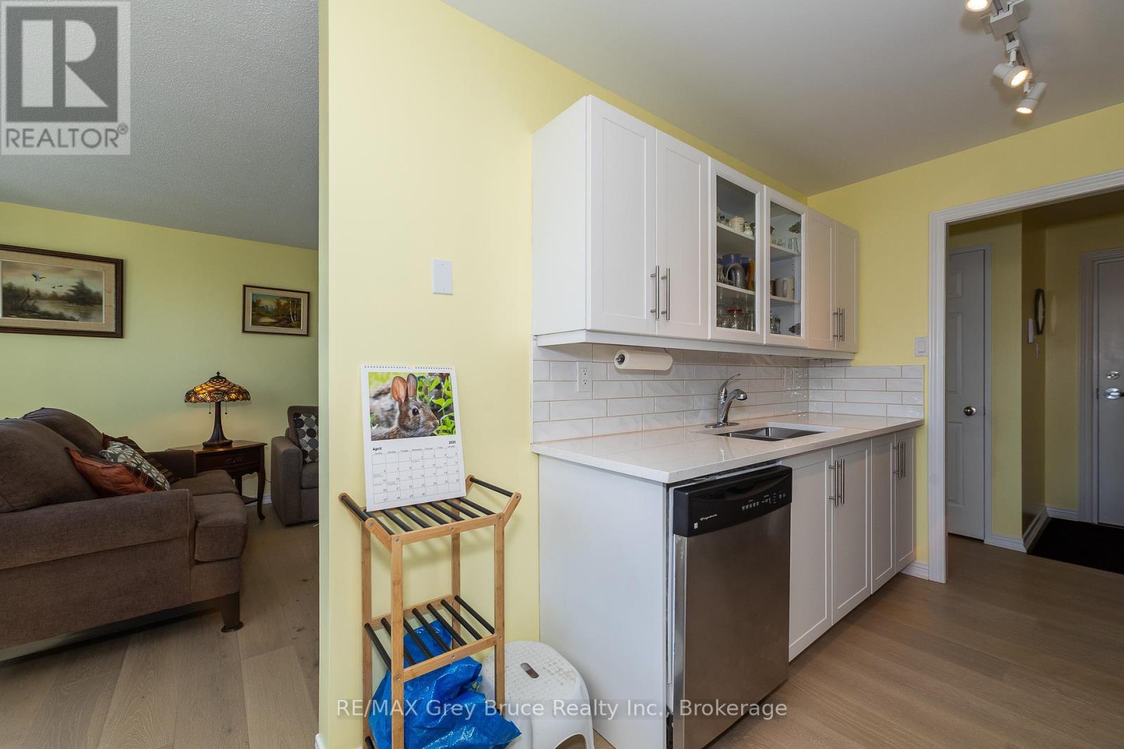 502 - 850 6th Street E, Owen Sound, Ontario  N4K 6T7 - Photo 19 - X12082844