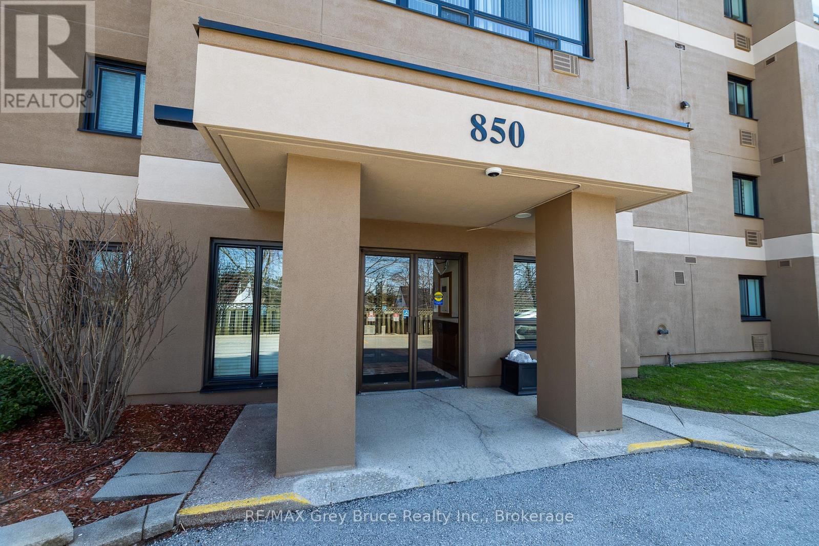502 - 850 6th Street E, Owen Sound, Ontario  N4K 6T7 - Photo 3 - X12082844