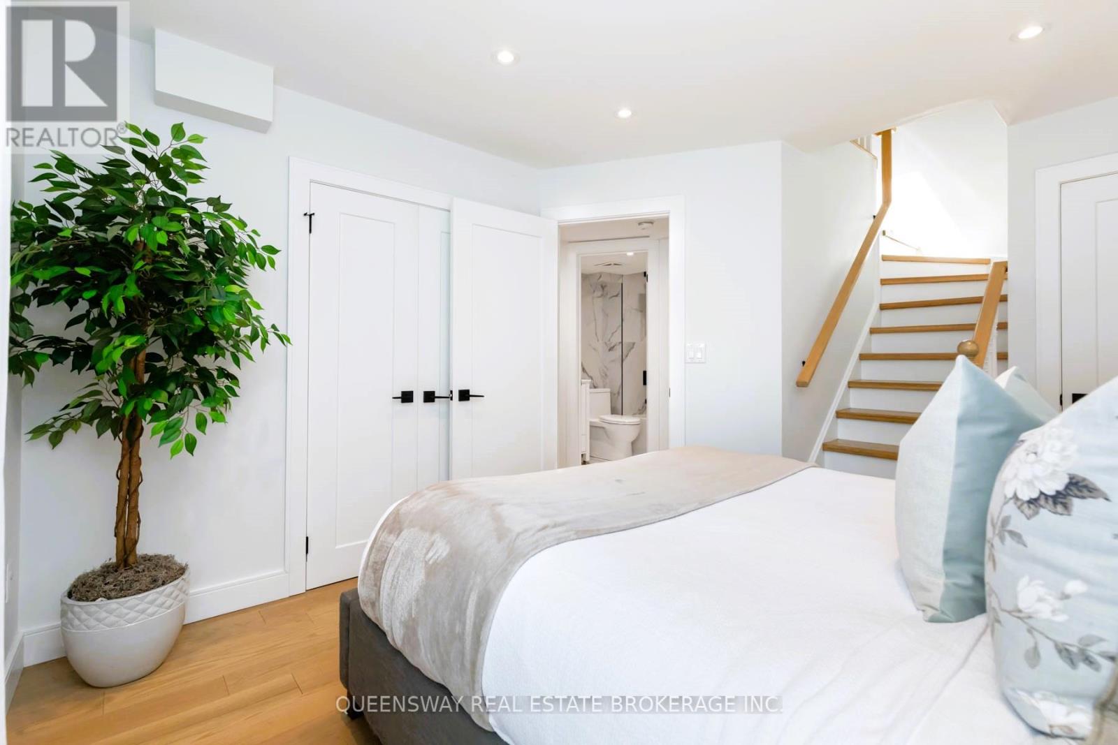 19 - 232 St. George Street, Toronto, Ontario  M5R 2N5 - Photo 13 - C12082860