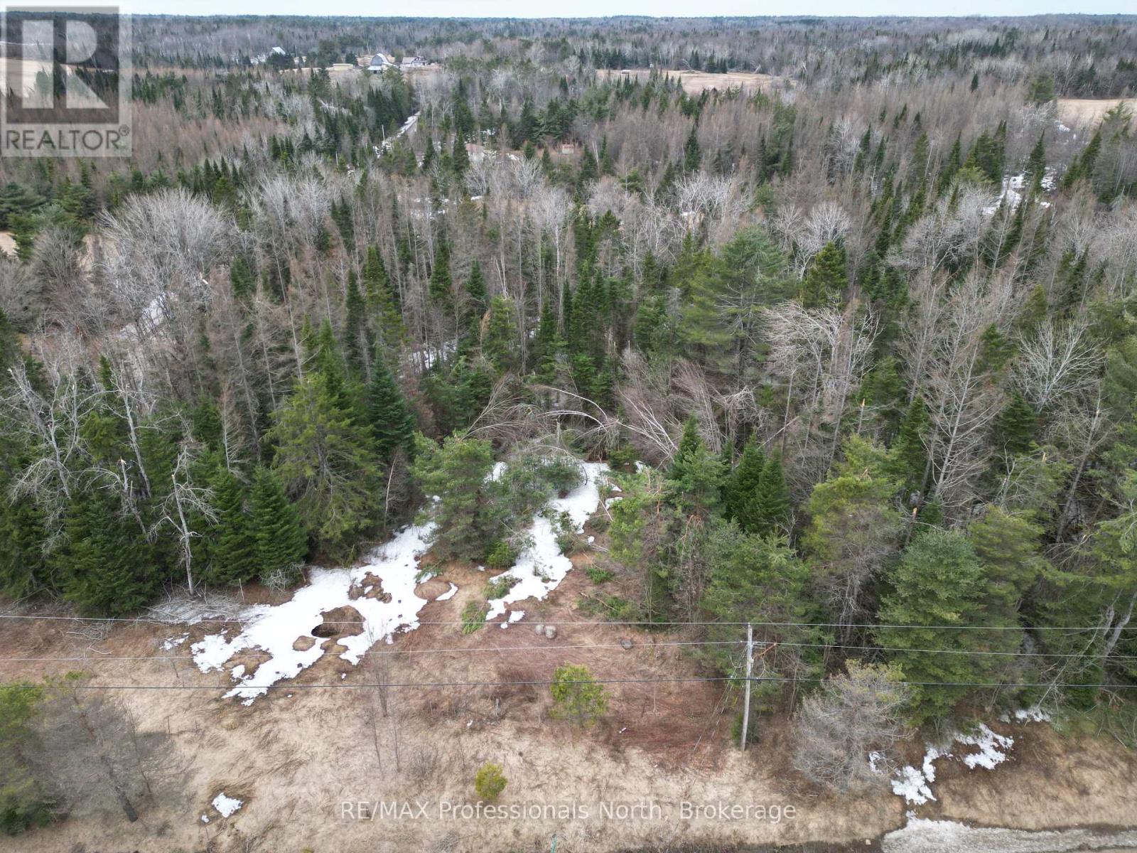 3025 Gelert Road, Minden Hills, Ontario  K0M 2K0 - Photo 10 - X12081854