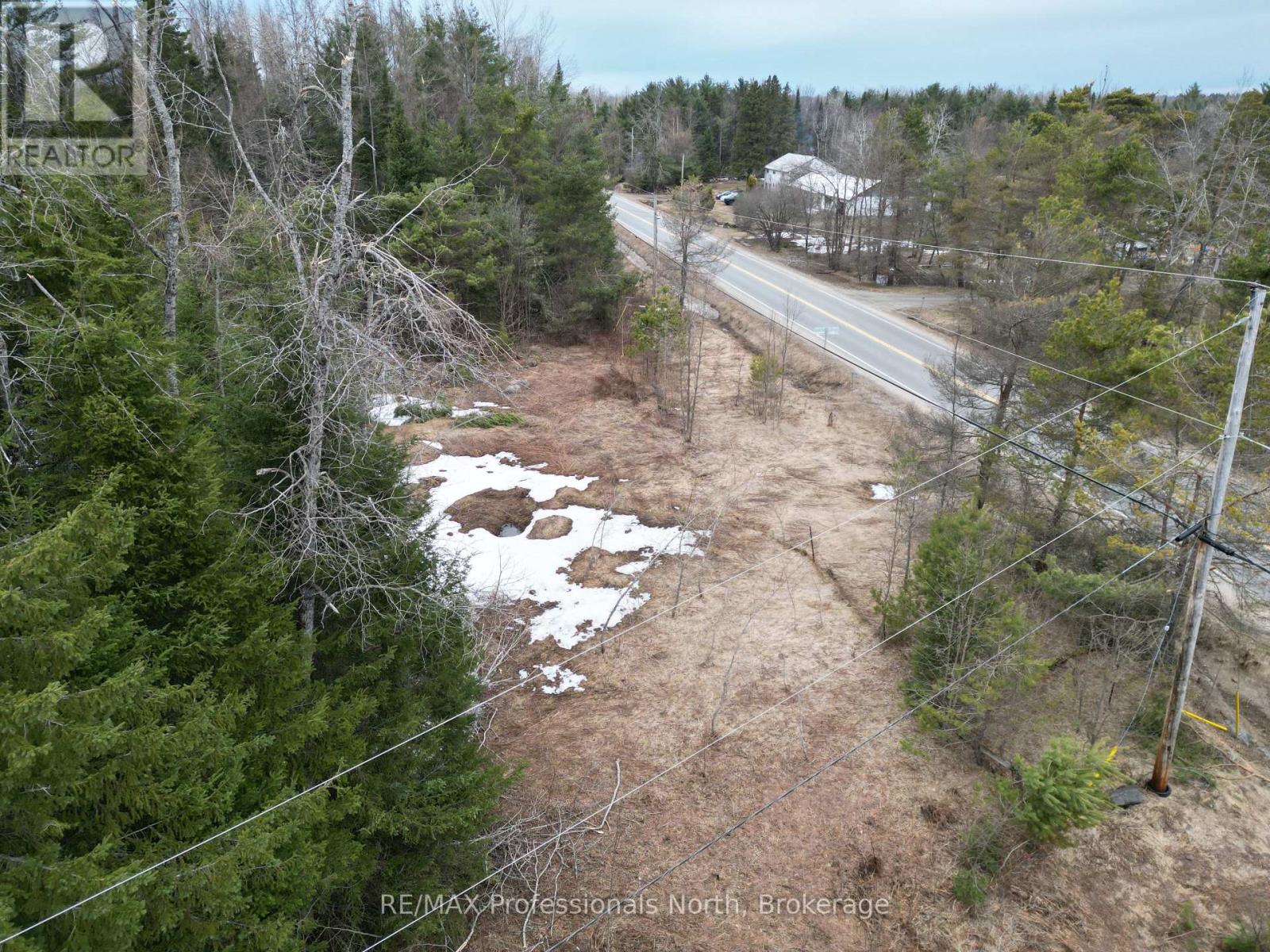 3025 Gelert Road, Minden Hills, Ontario  K0M 2K0 - Photo 9 - X12081854