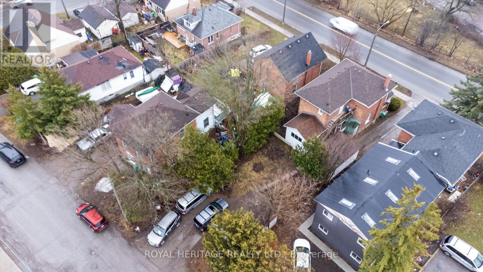 Property at 364 PARKHILL ROAD W image 4
