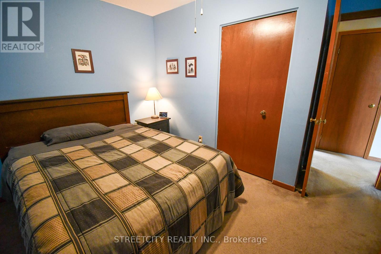 Photo 15 of 39 for 115 Speight Crescent