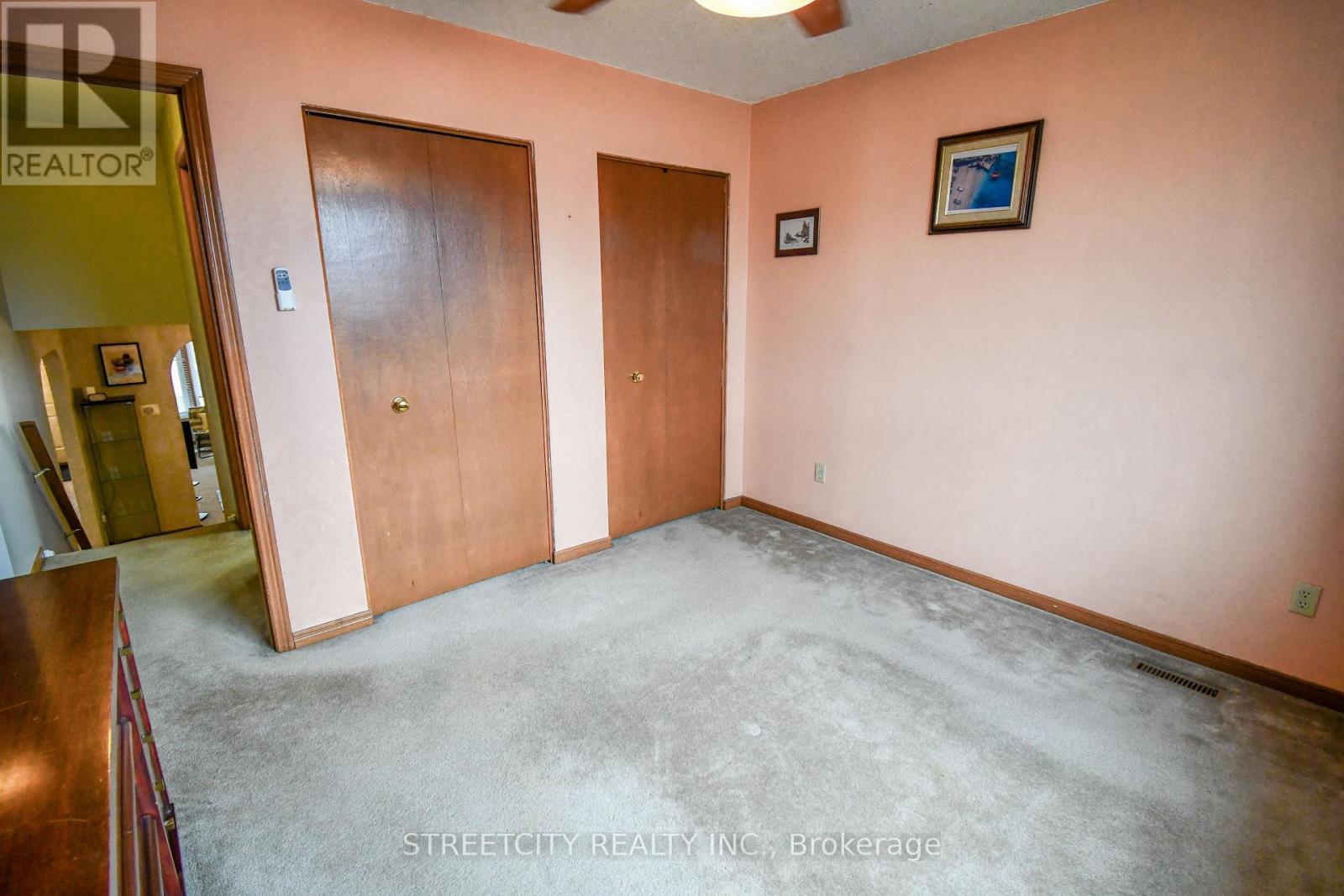Photo 20 of 39 for 115 Speight Crescent