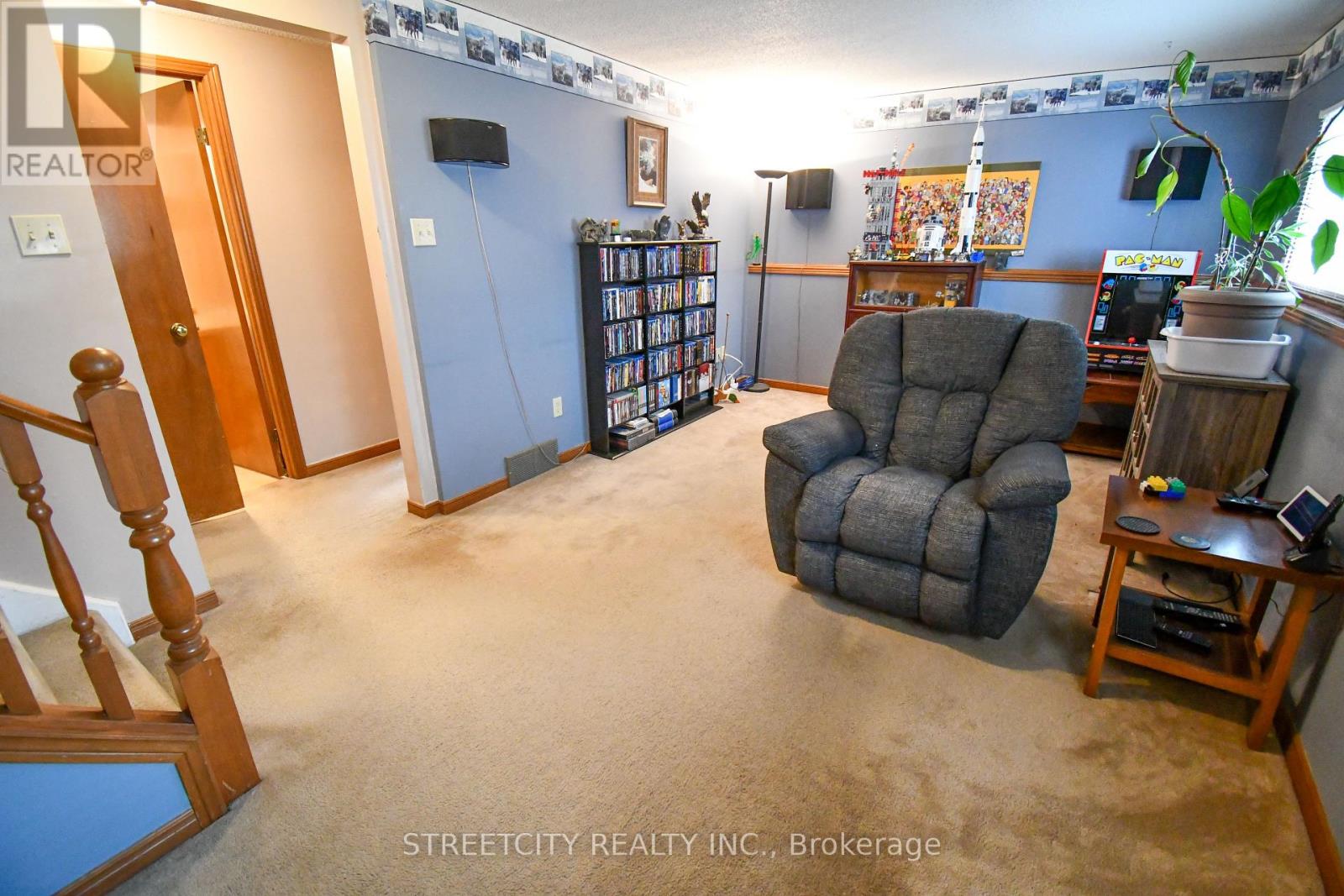 Photo 24 of 39 for 115 Speight Crescent
