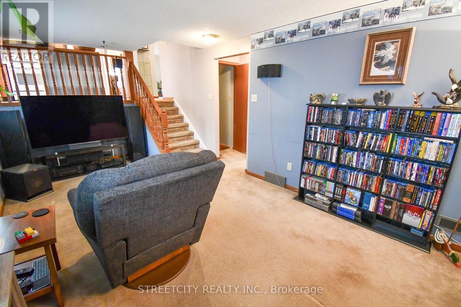 Photo 26 of 39 for 115 Speight Crescent