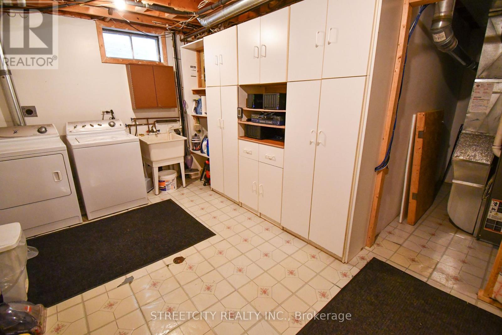 Photo 31 of 39 for 115 Speight Crescent