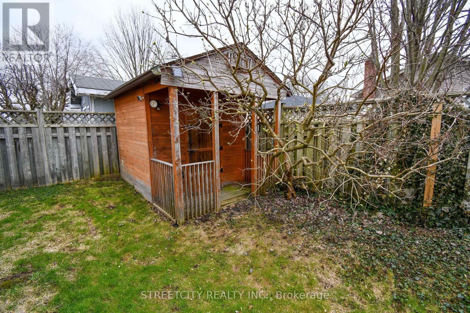 Photo 35 of 39 for 115 Speight Crescent