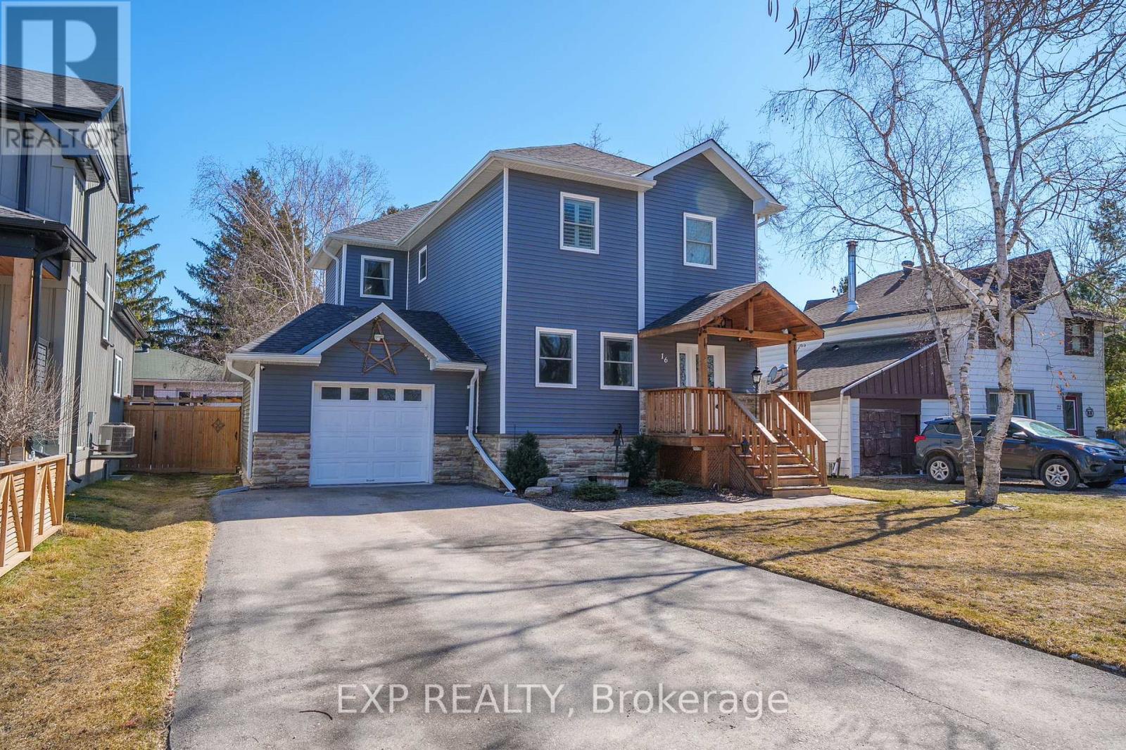 Property at 16 FRANKFORT GROVE image 1