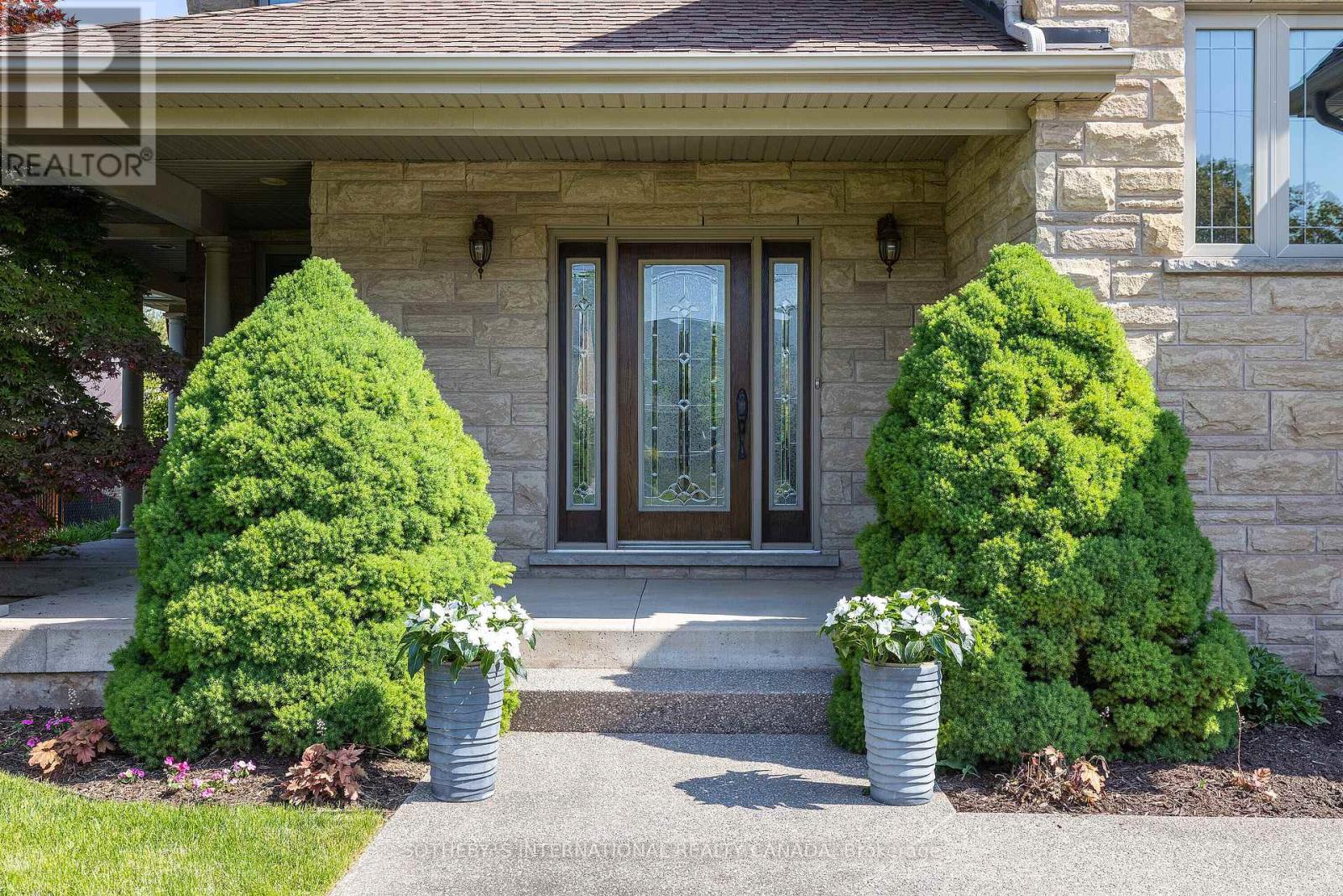 Property at 790 WARNER ROAD image 4
