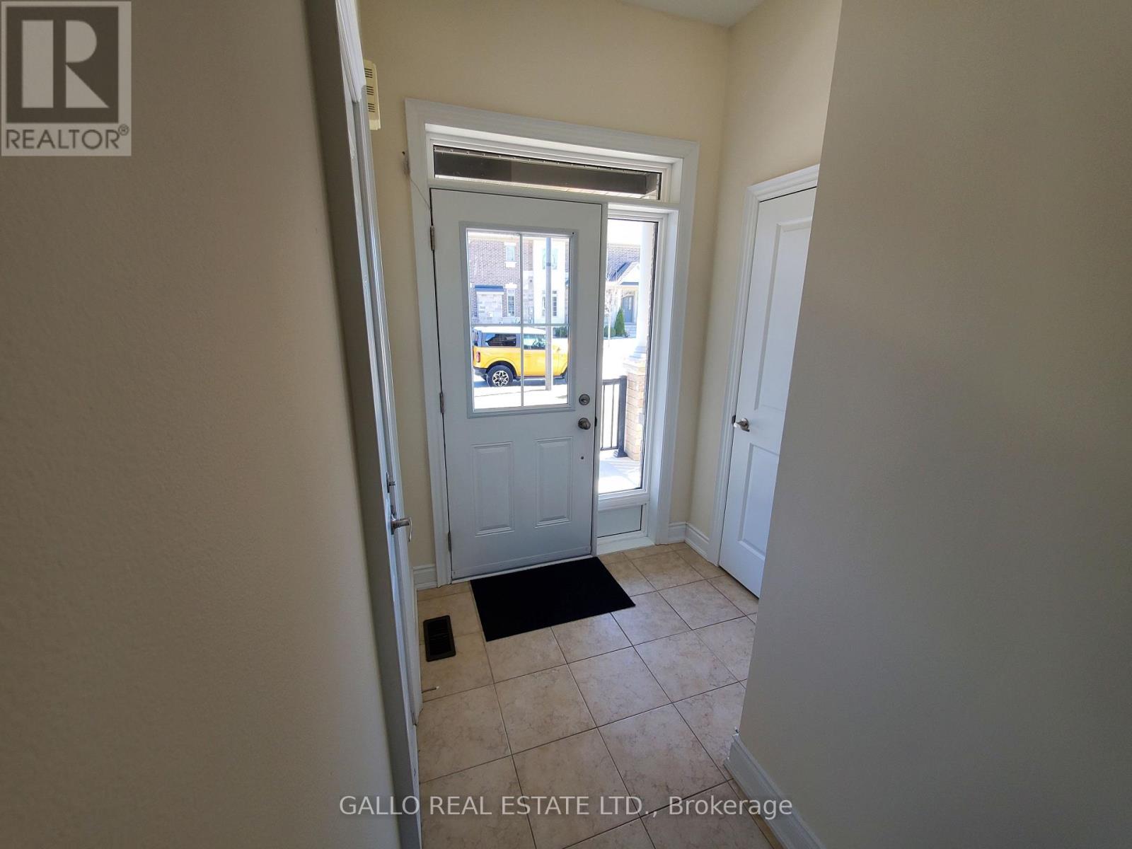 Property at 124 COUNTRYMAN ROAD image 5