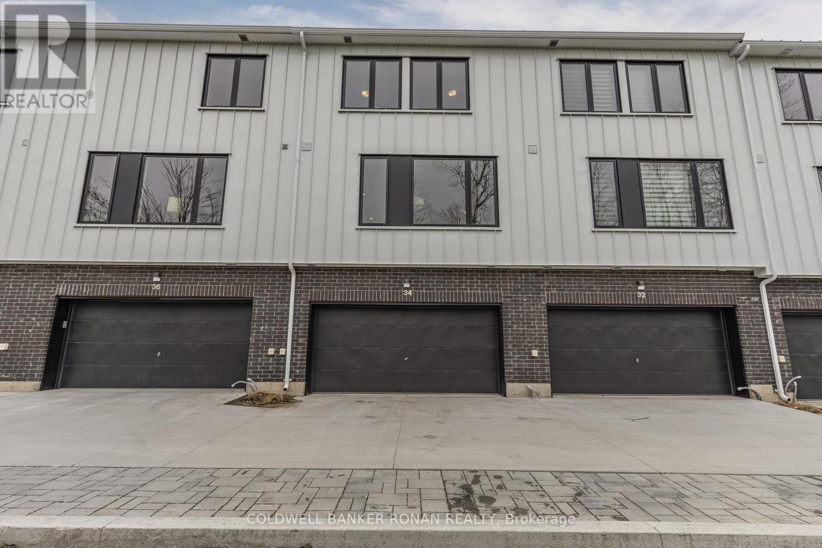 34 Rainwater Lane, Barrie, Ontario  L4N 9J6 - Photo 40 - S12075485