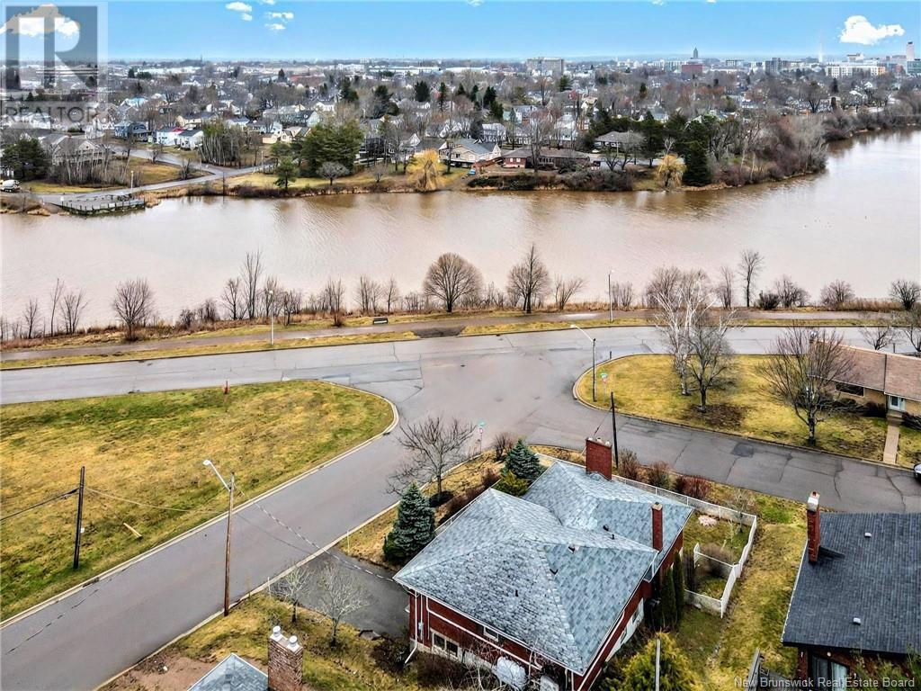 Property at 12 Athlone Avenue image 1
