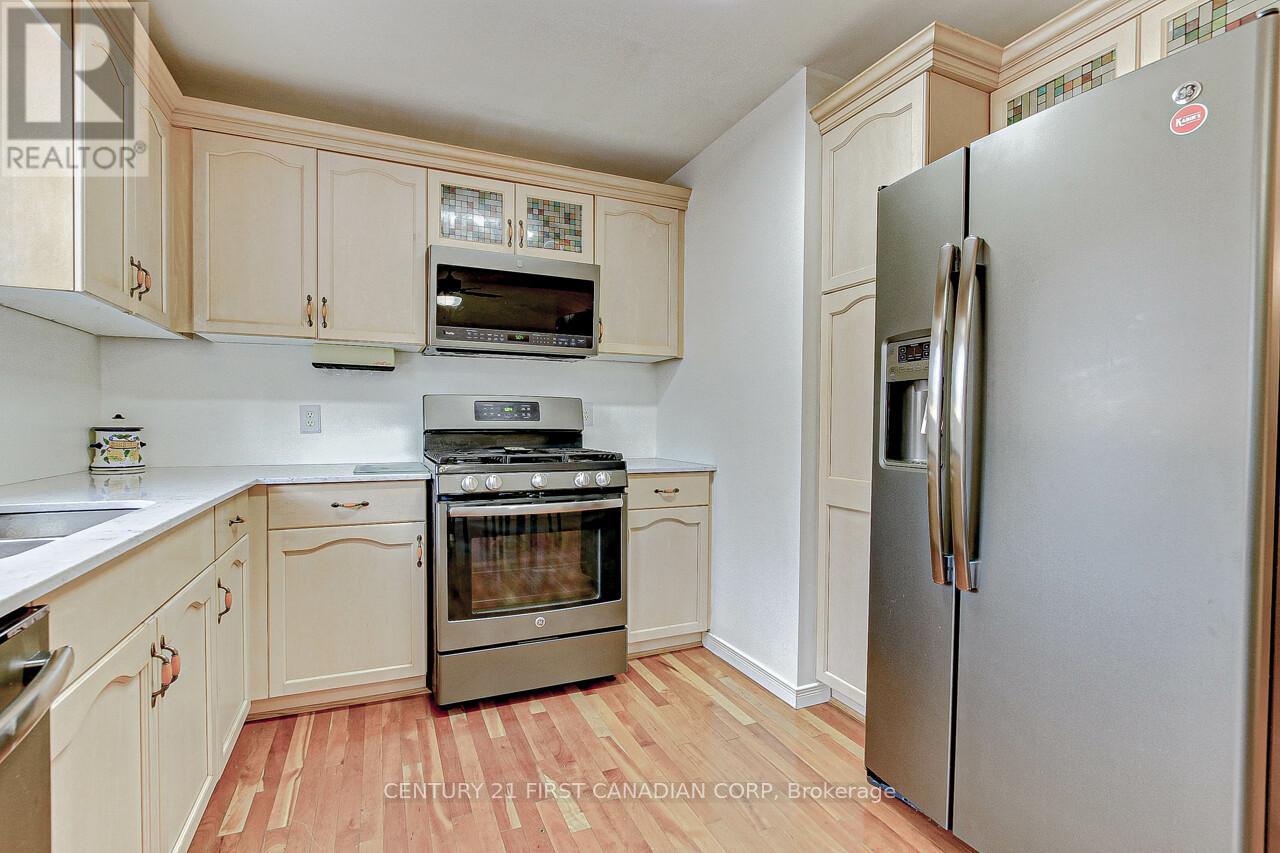 26 Stoneycreek Place, London North, Ontario  N5X 3X4 - Photo 12 - X12082938