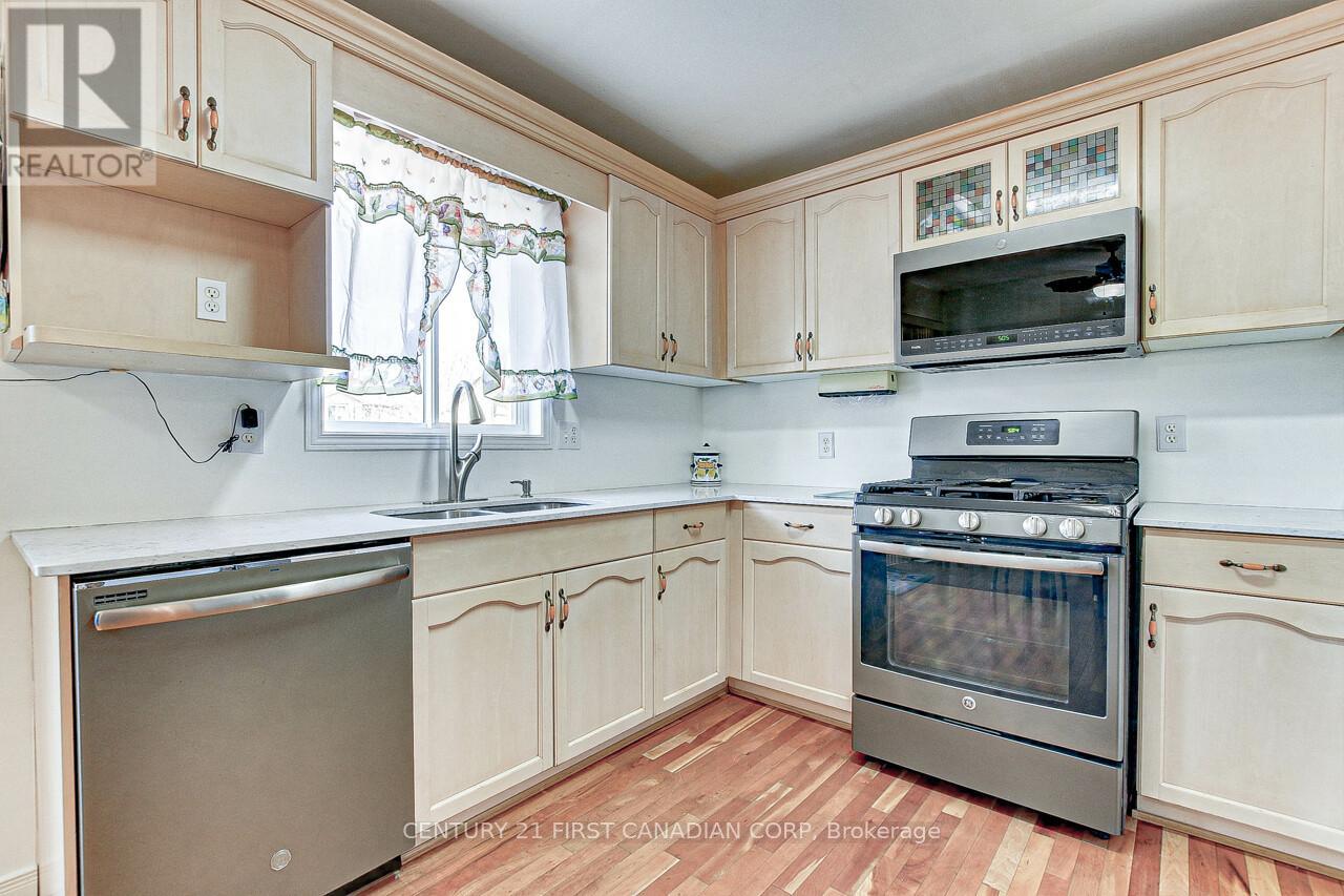 26 Stoneycreek Place, London North, Ontario  N5X 3X4 - Photo 13 - X12082938