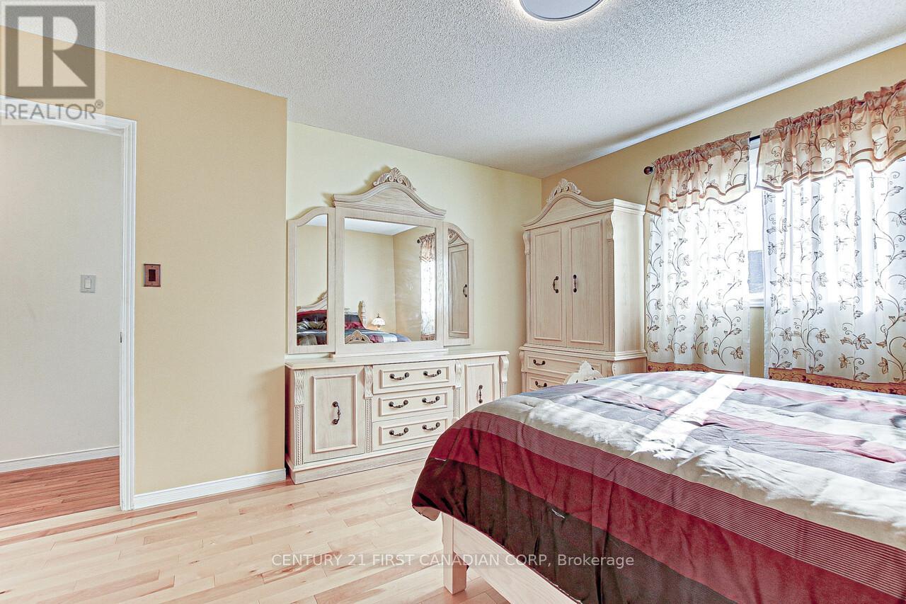 26 Stoneycreek Place, London North, Ontario  N5X 3X4 - Photo 17 - X12082938