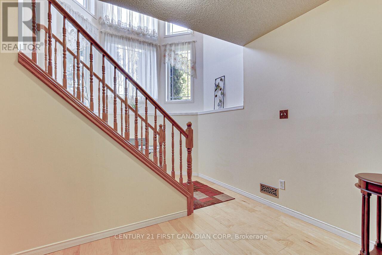 26 Stoneycreek Place, London North, Ontario  N5X 3X4 - Photo 19 - X12082938
