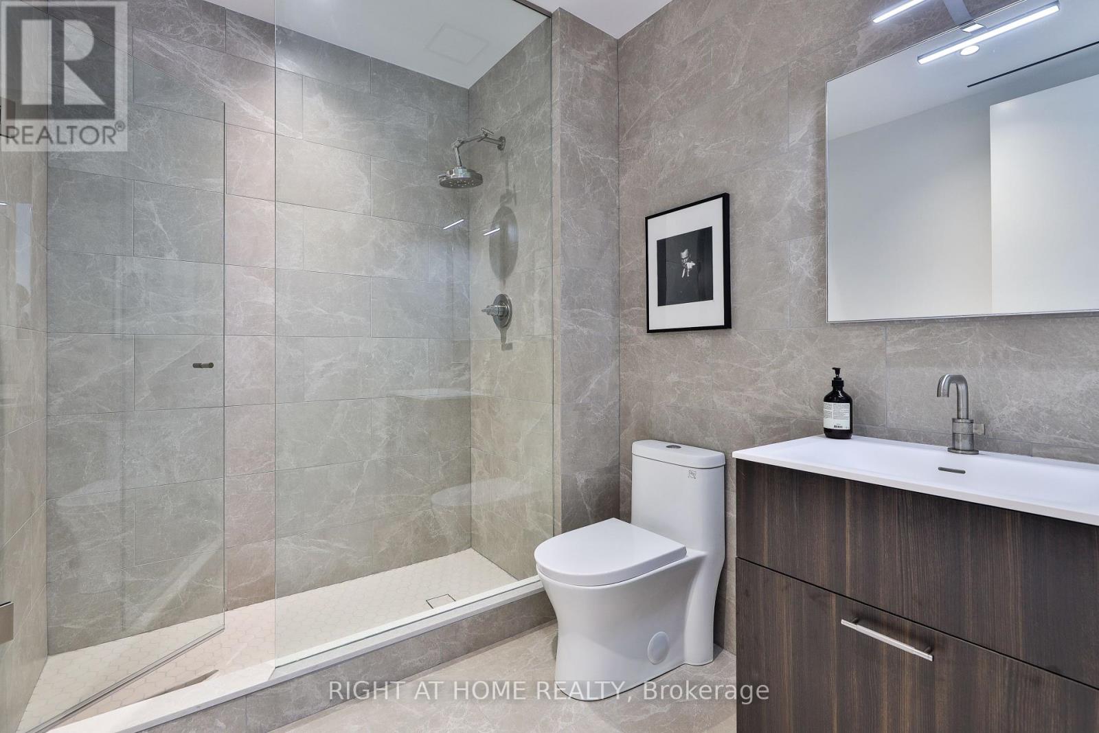 Lower Penthouse 03 - 200 Sudbury Street, Toronto, Ontario  M6J 0H1 - Photo 16 - C12012022