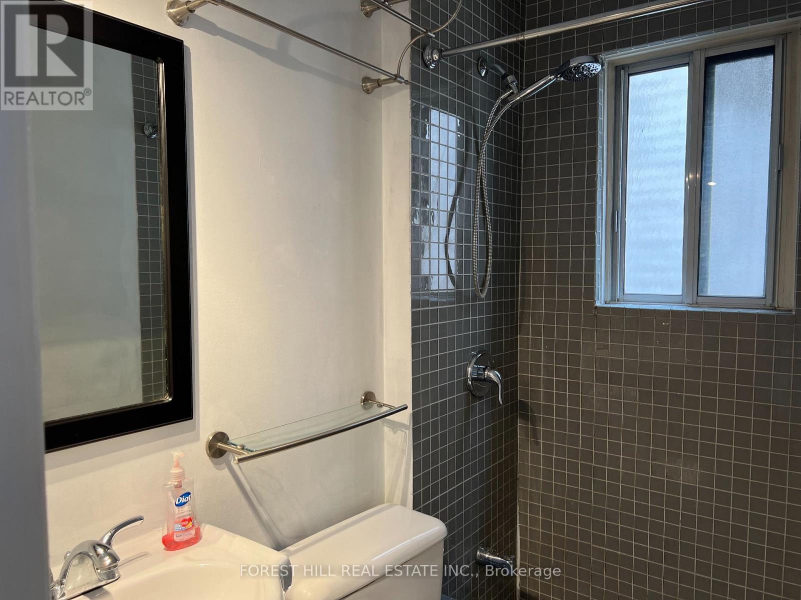 1 - 280 Eglinton Avenue W, Toronto, Ontario  M4R 1B2 - Photo 10 - C12059929