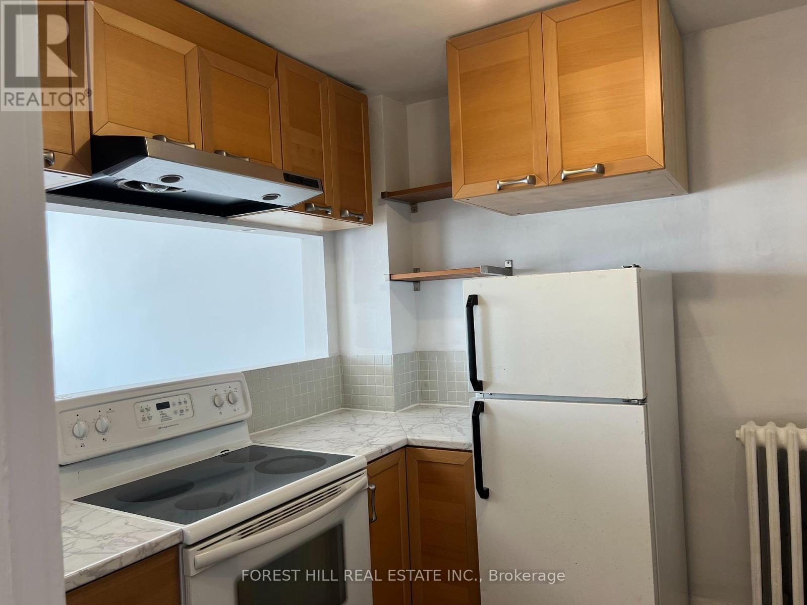 1 - 280 Eglinton Avenue W, Toronto, Ontario  M4R 1B2 - Photo 4 - C12059929