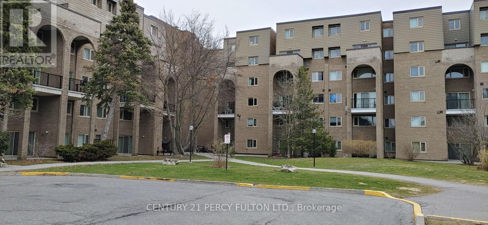 Property at 228 - 4005 DON MILLS ROAD image 2
