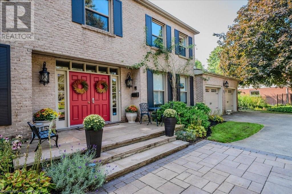 Property at 11 ROBINHOOD Drive image 3