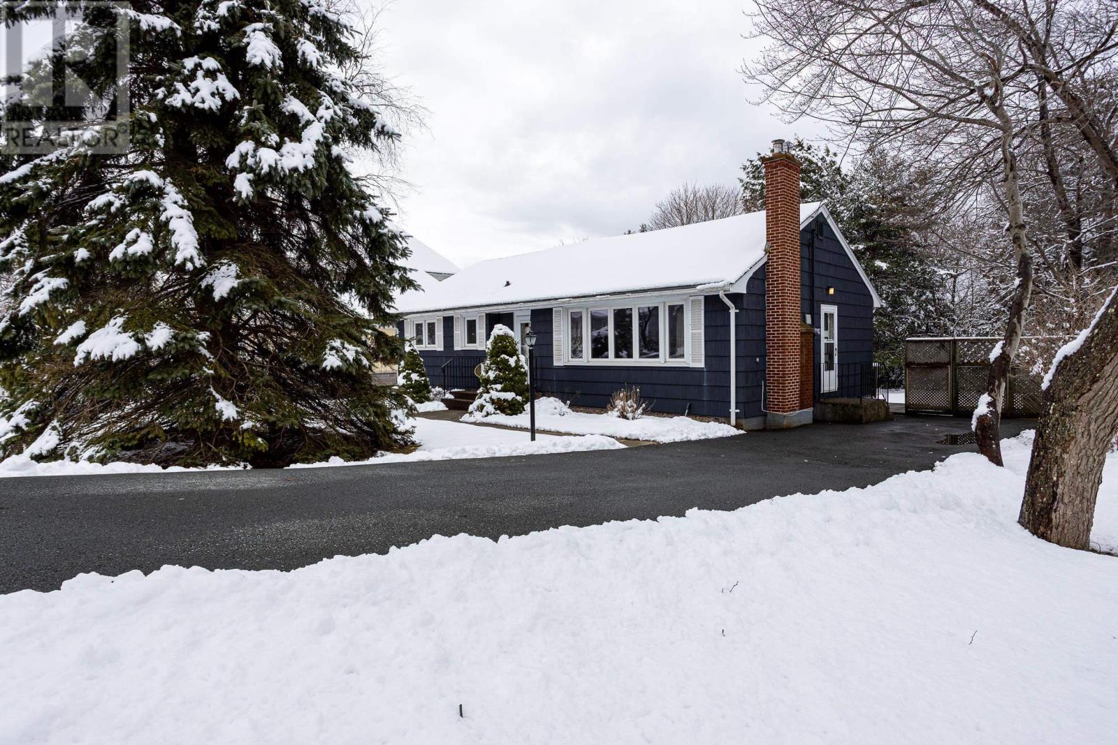 16 Grosvenor Road, Halifax, Nova Scotia  B3M 2E2 - Photo 35 - 202507379