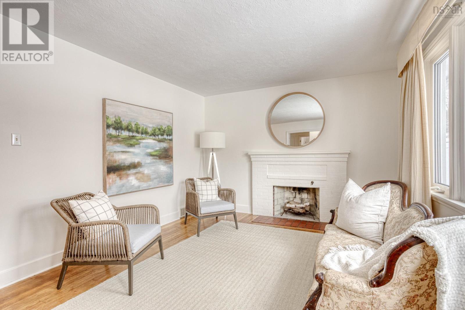 16 Grosvenor Road, Halifax, Nova Scotia  B3M 2E2 - Photo 5 - 202507379