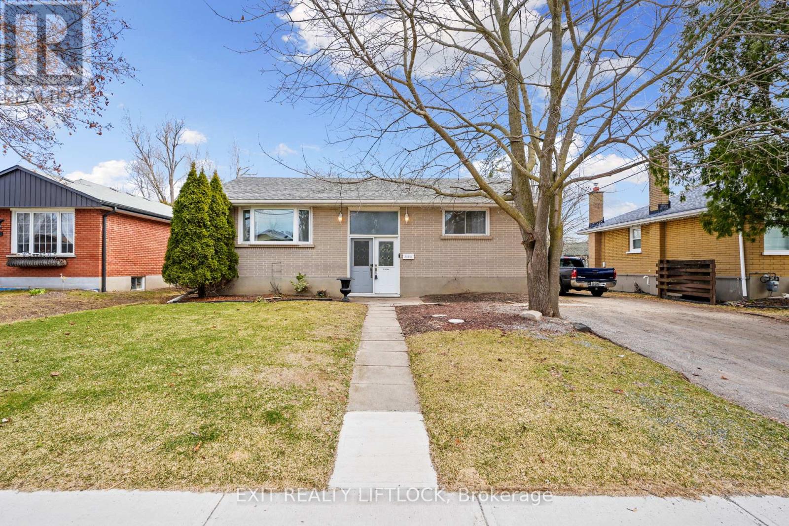 Property at 526 ERSKINE AVENUE image 1
