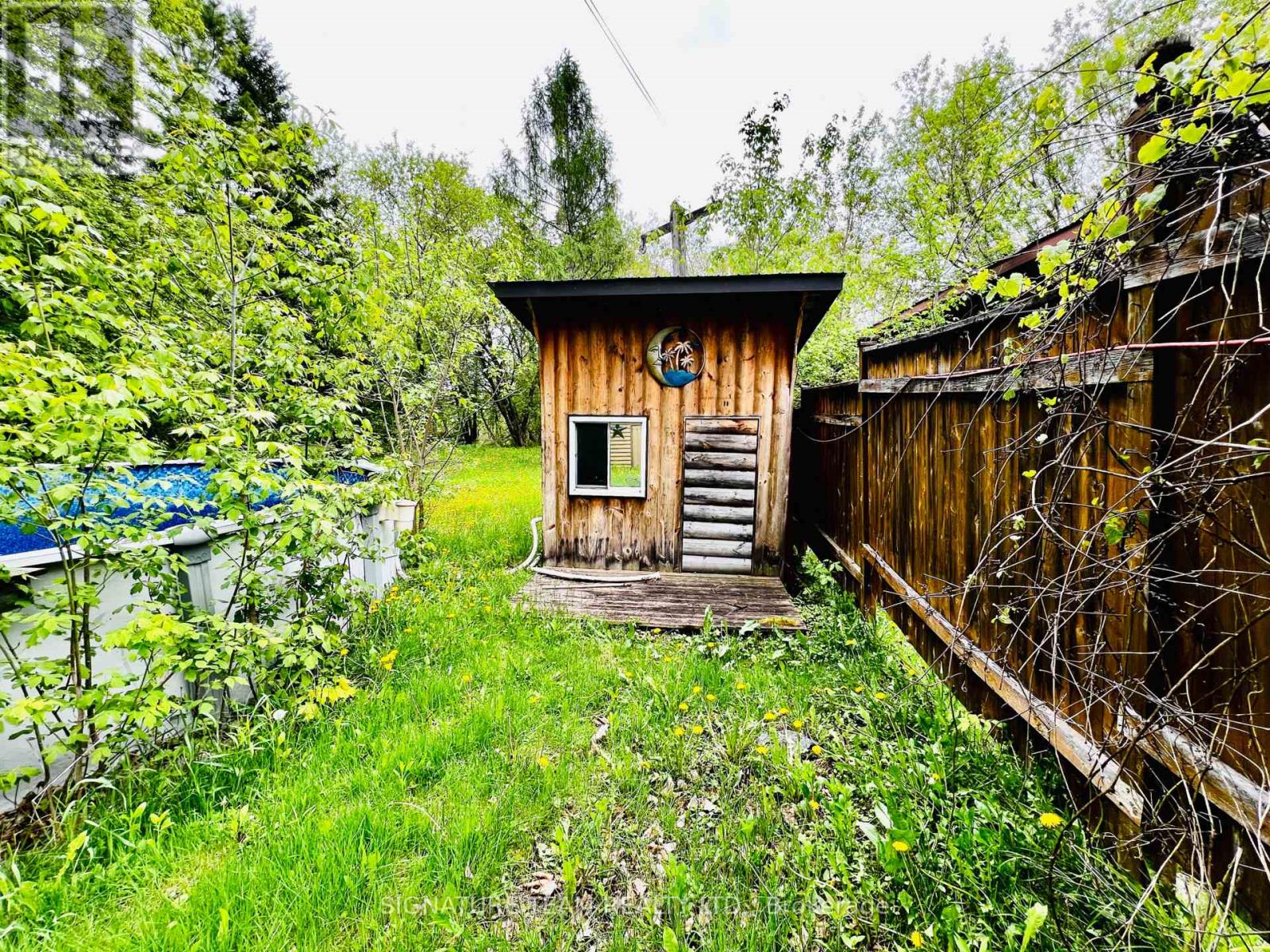 169 Bonnechere Street E, Bonnechere Valley, Ontario  K0J 1T0 - Photo 13 - X12047359