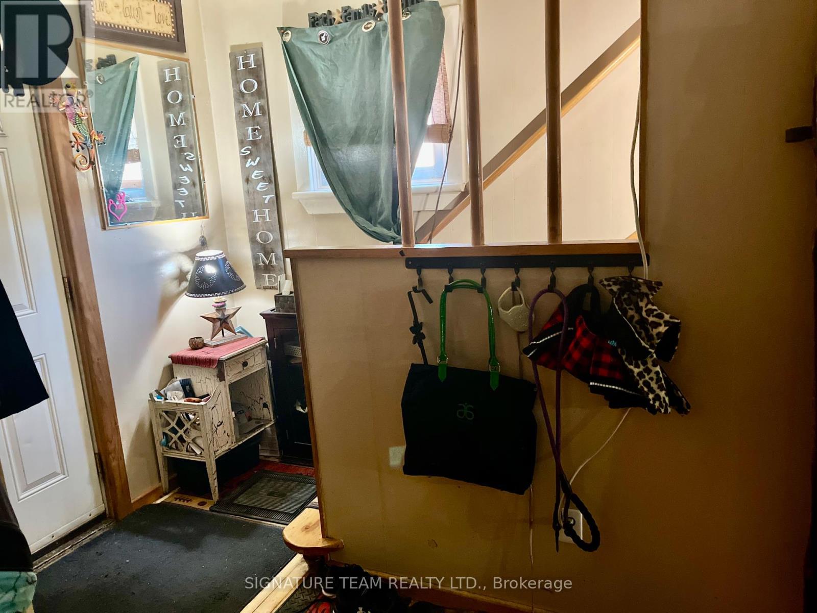 169 Bonnechere Street E, Bonnechere Valley, Ontario  K0J 1T0 - Photo 5 - X12047359