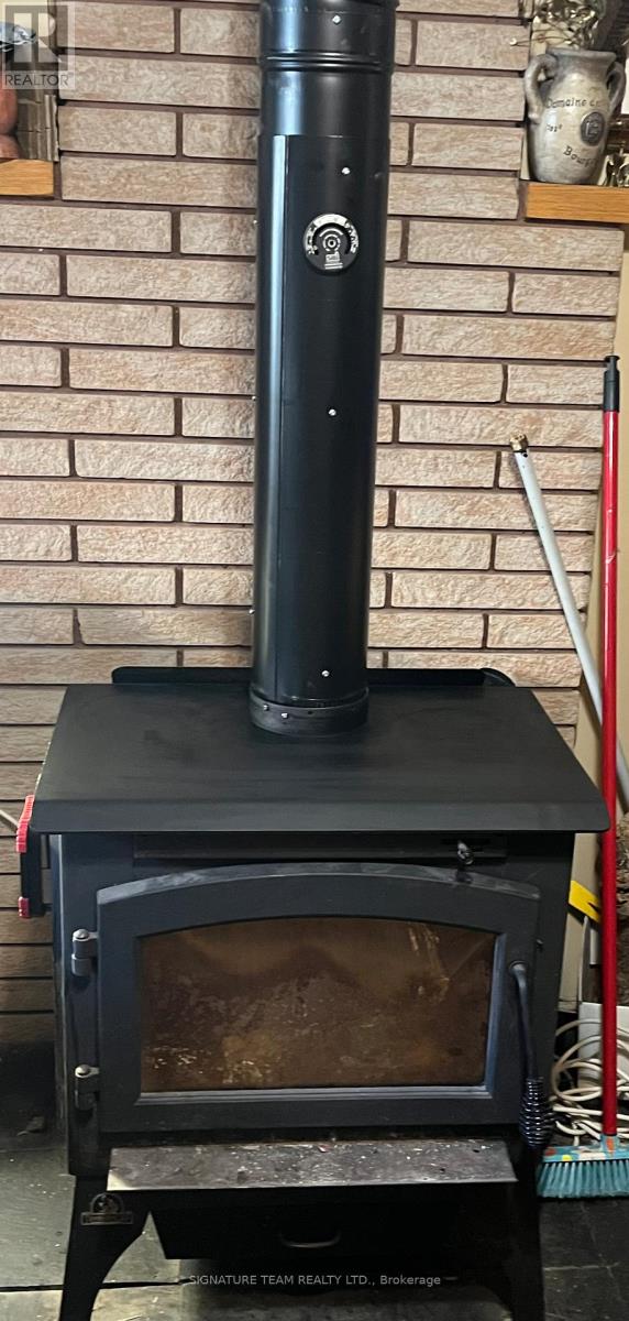 169 Bonnechere Street E, Bonnechere Valley, Ontario  K0J 1T0 - Photo 7 - X12047359