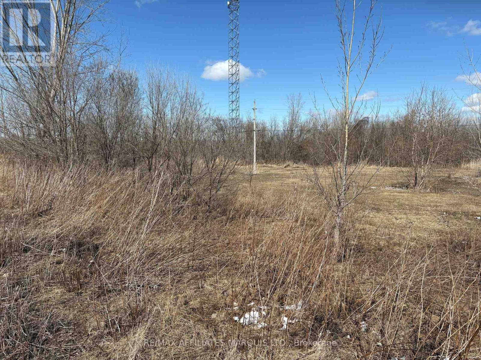 718 Tollgate Road E, Cornwall, Ontario  K6H 5R6 - Photo 4 - X12080872