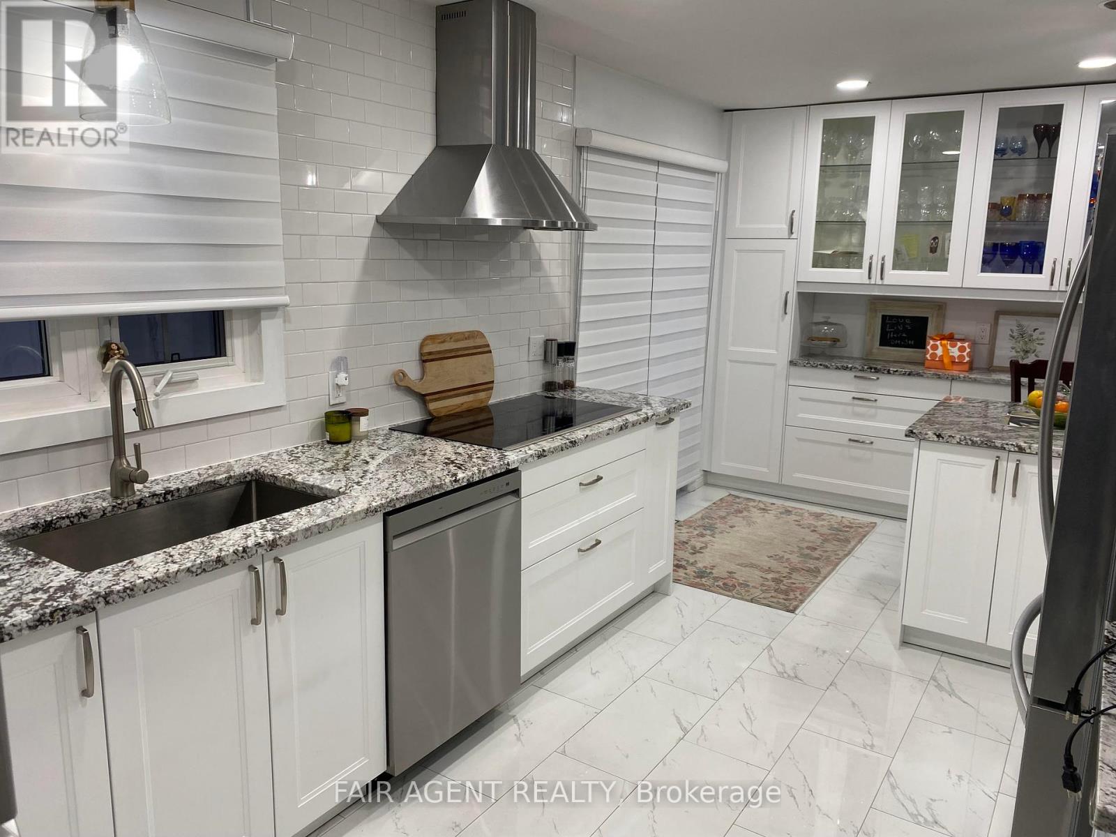Property at 98 WINDWARD STREET image 3