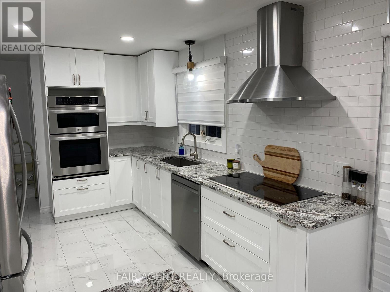 Property at 98 WINDWARD STREET image 5
