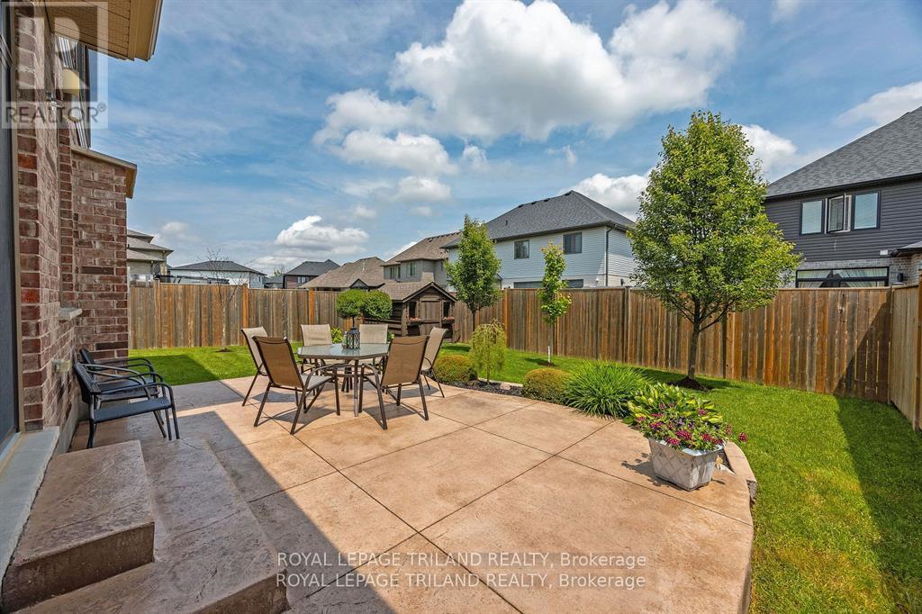 Photo 32 of 39 for 2349 Dauncey Crescent