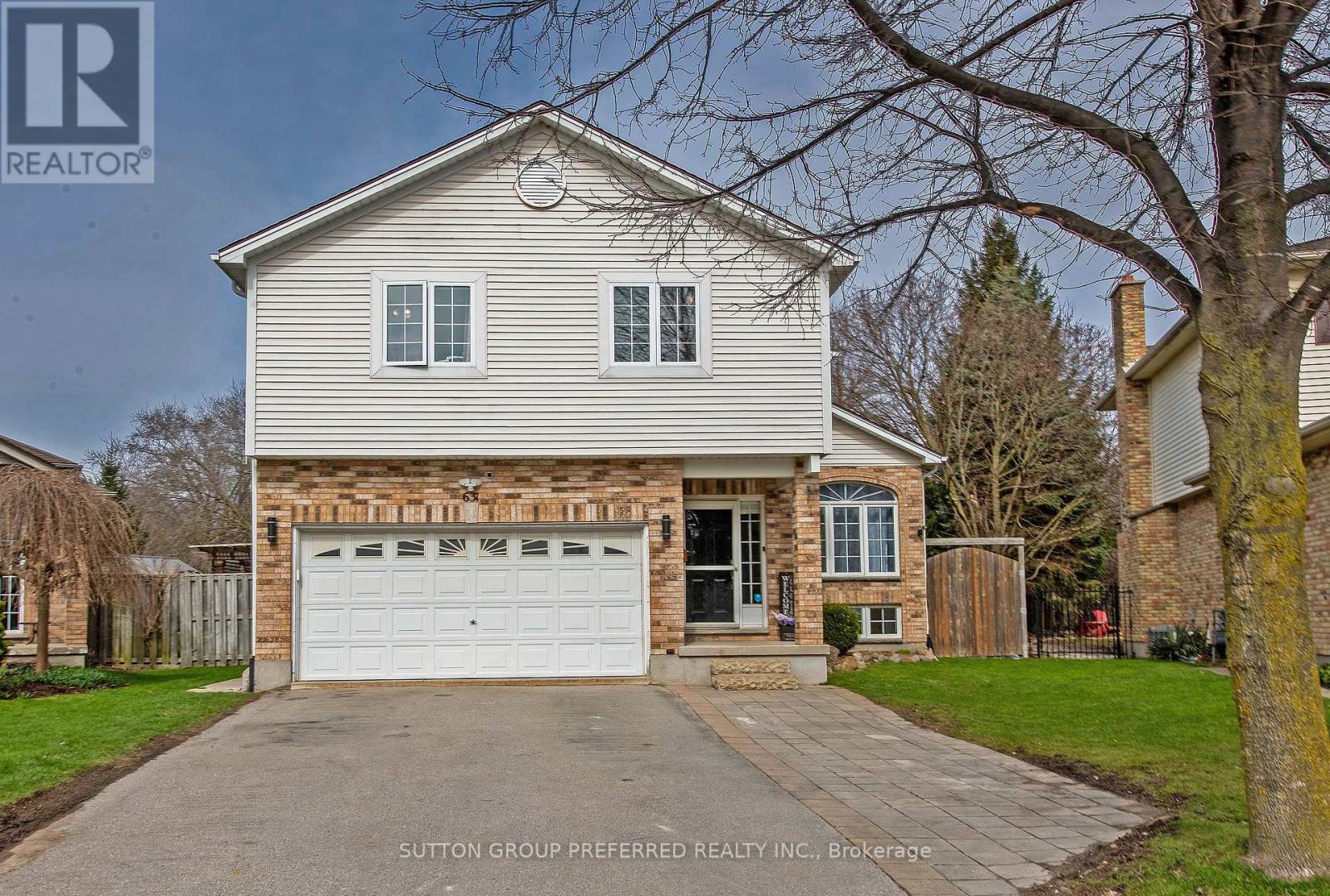Property at 631 THORNWOOD COURT image 2