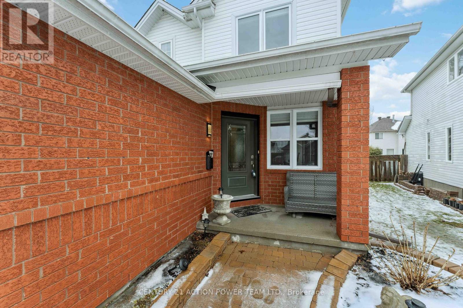 Property at 1550 STOJKO STREET image 4