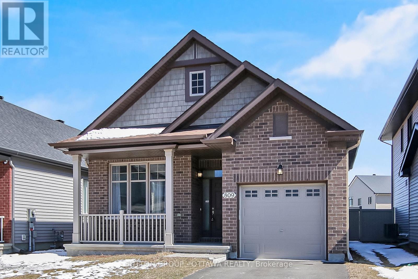 Property at 809 CARNELIAN CRESCENT image 2
