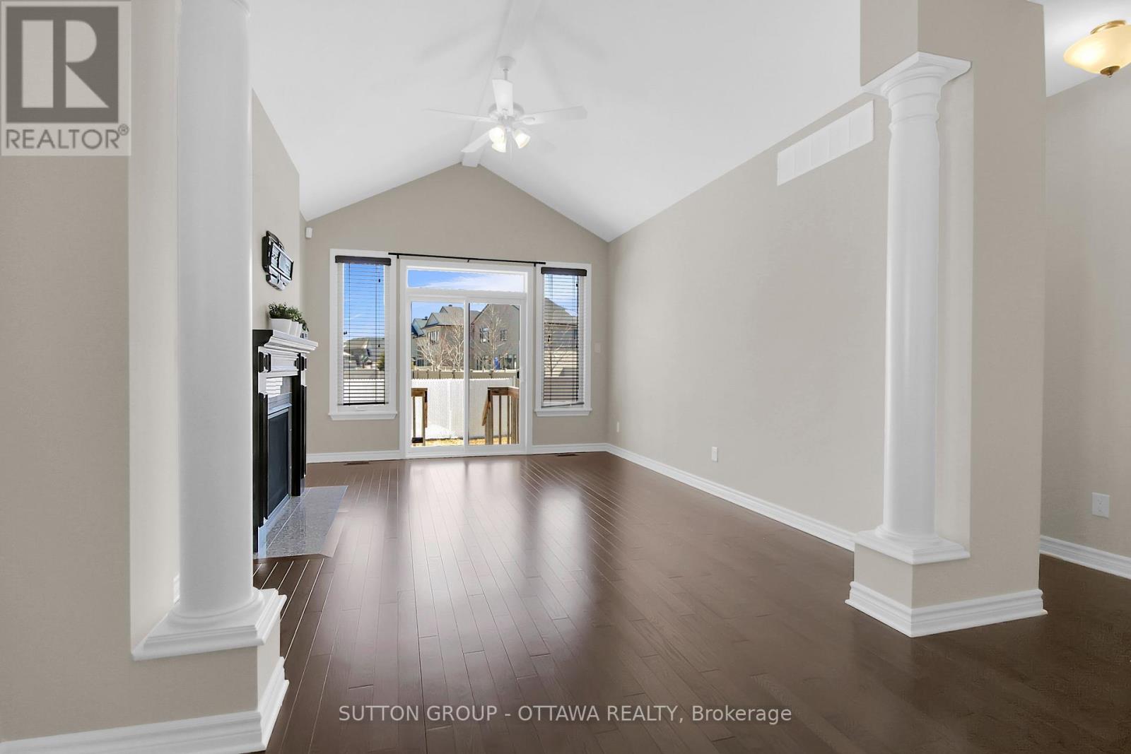 809 Carnelian Crescent, Ottawa, Ontario  K1X 0A8 - Photo 21 - X12073358