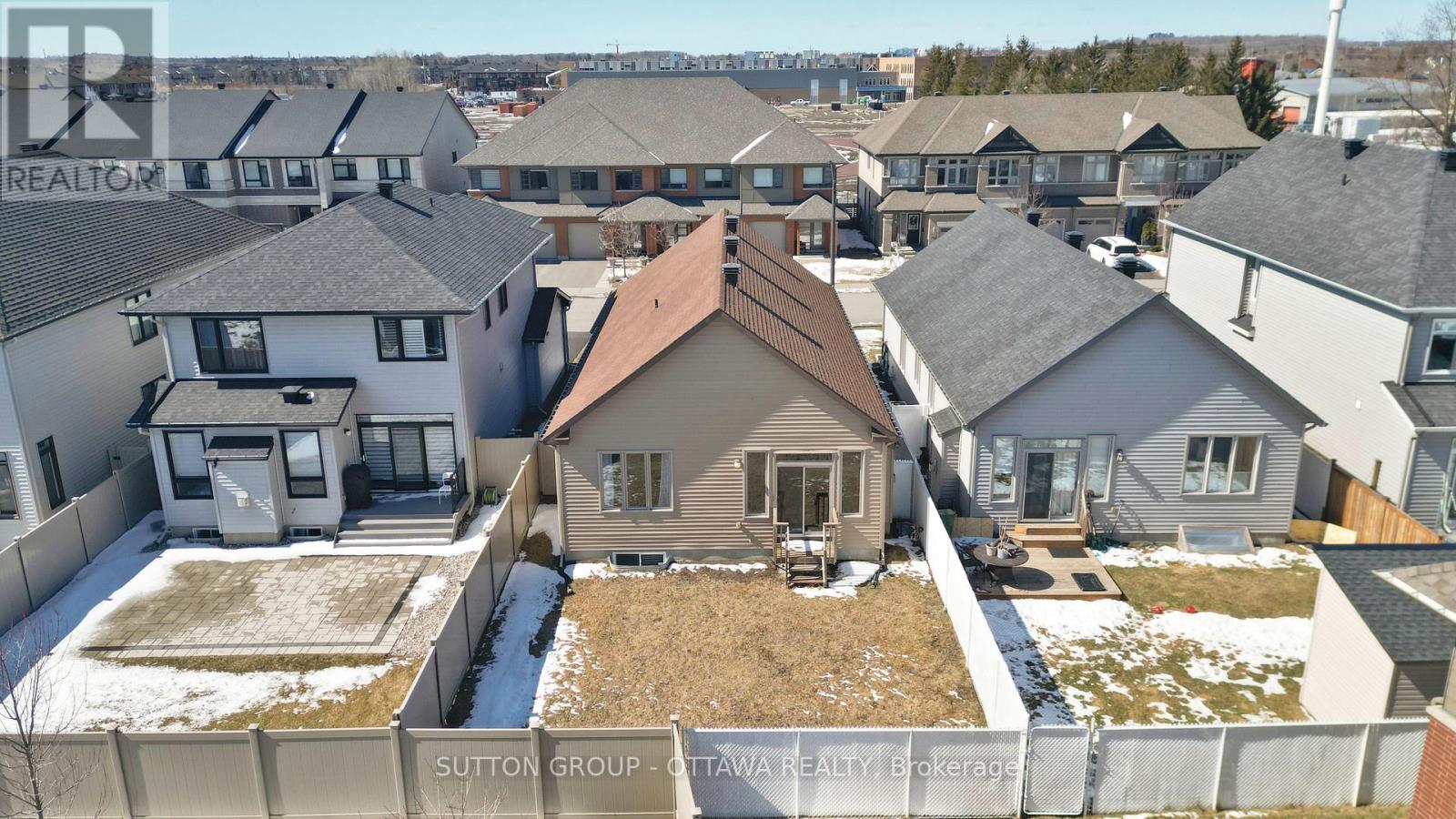 809 Carnelian Crescent, Ottawa, Ontario  K1X 0A8 - Photo 48 - X12073358