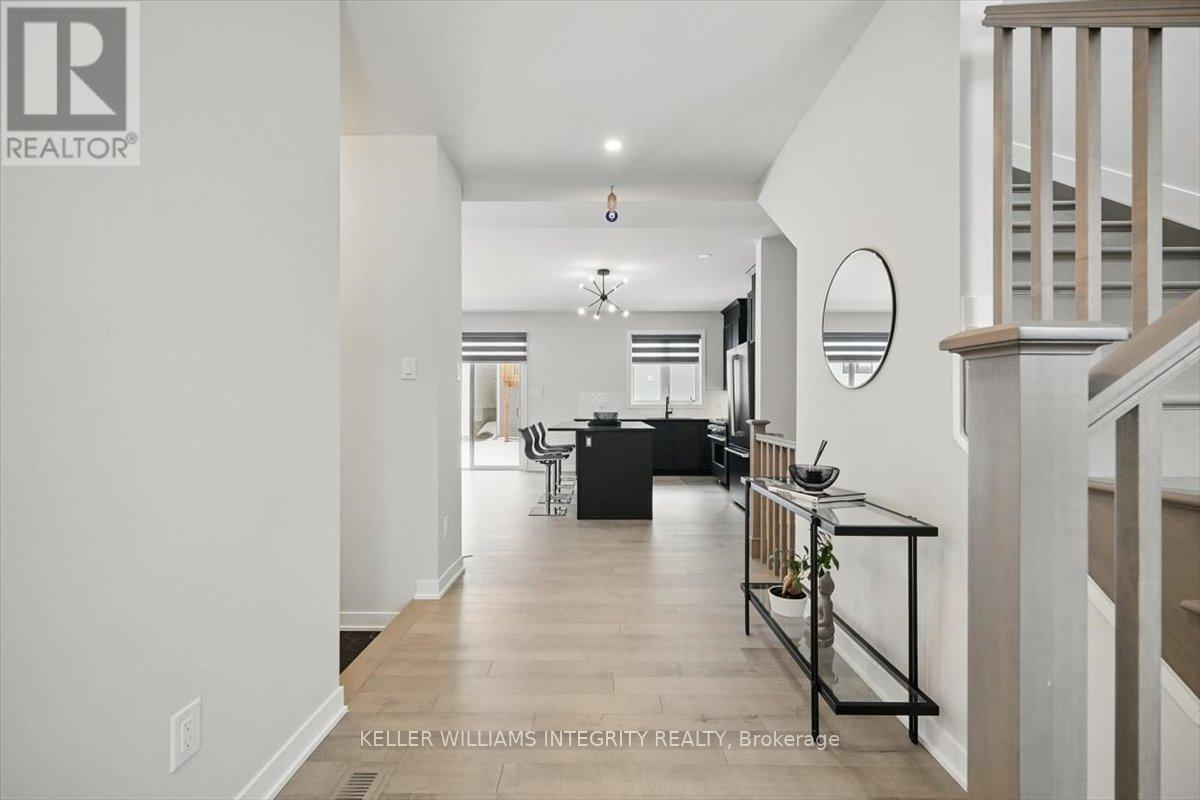 Property at 132 RUGOSA STREET image 3
