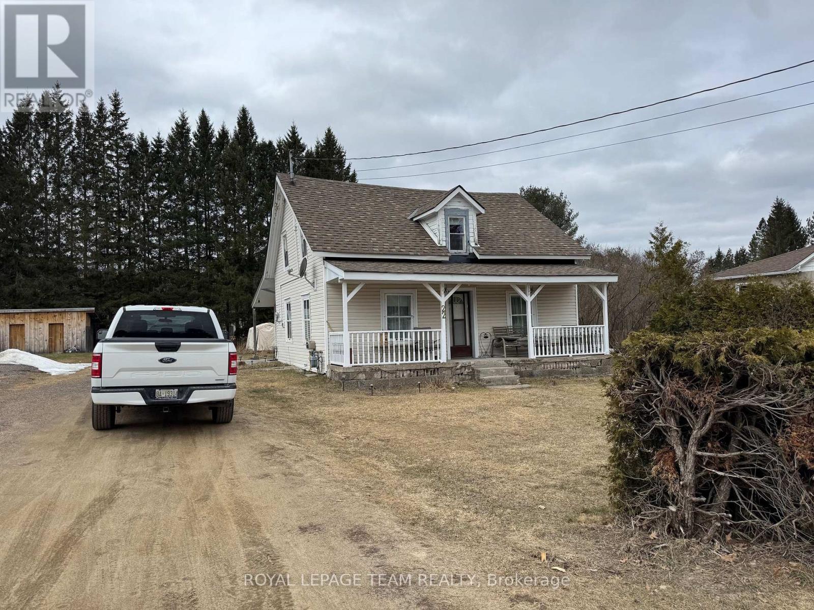 22 Wilson Street, Laurentian Hills, Ontario  K0J 1J0 - Photo 33 - X12080706