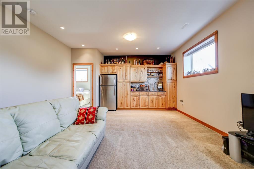 3005 214 Street, Bellevue, Alberta  T0K 0C0 - Photo 30 - A2210815