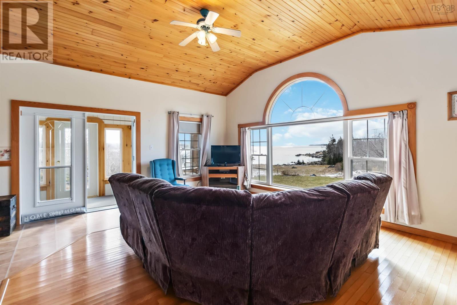 1285 Shore Road, Churchover, Nova Scotia  B0T 1W0 - Photo 5 - 202507838